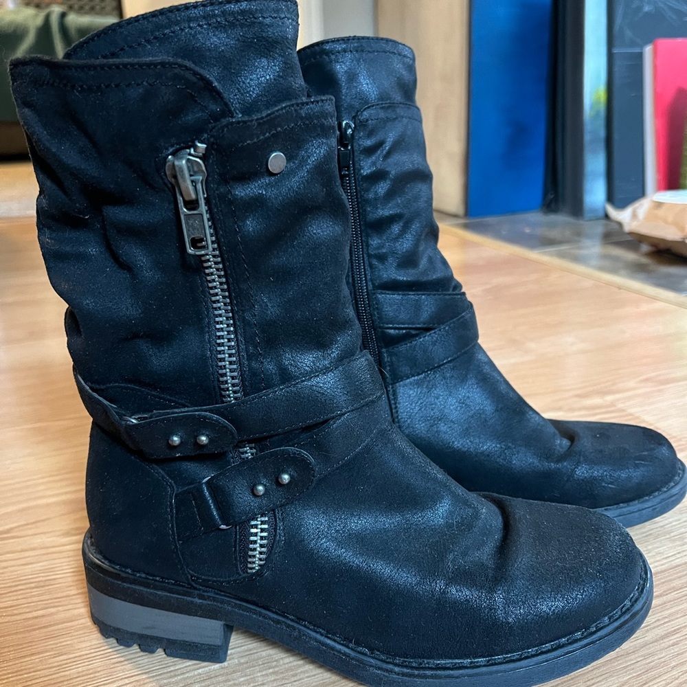 Carlos by Carlos Santana Sawyer Mid Calf Black Biker Boot. 8.5M